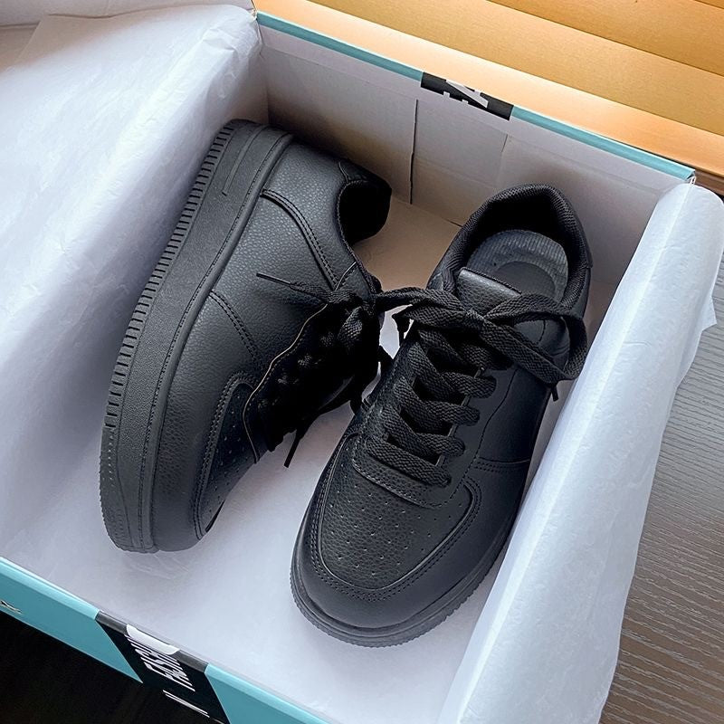 New Casual Small White Sneakers Lightweight Comfortable Sports Board Shoes Fashionable Solid Color Tennis Sneakers for Women