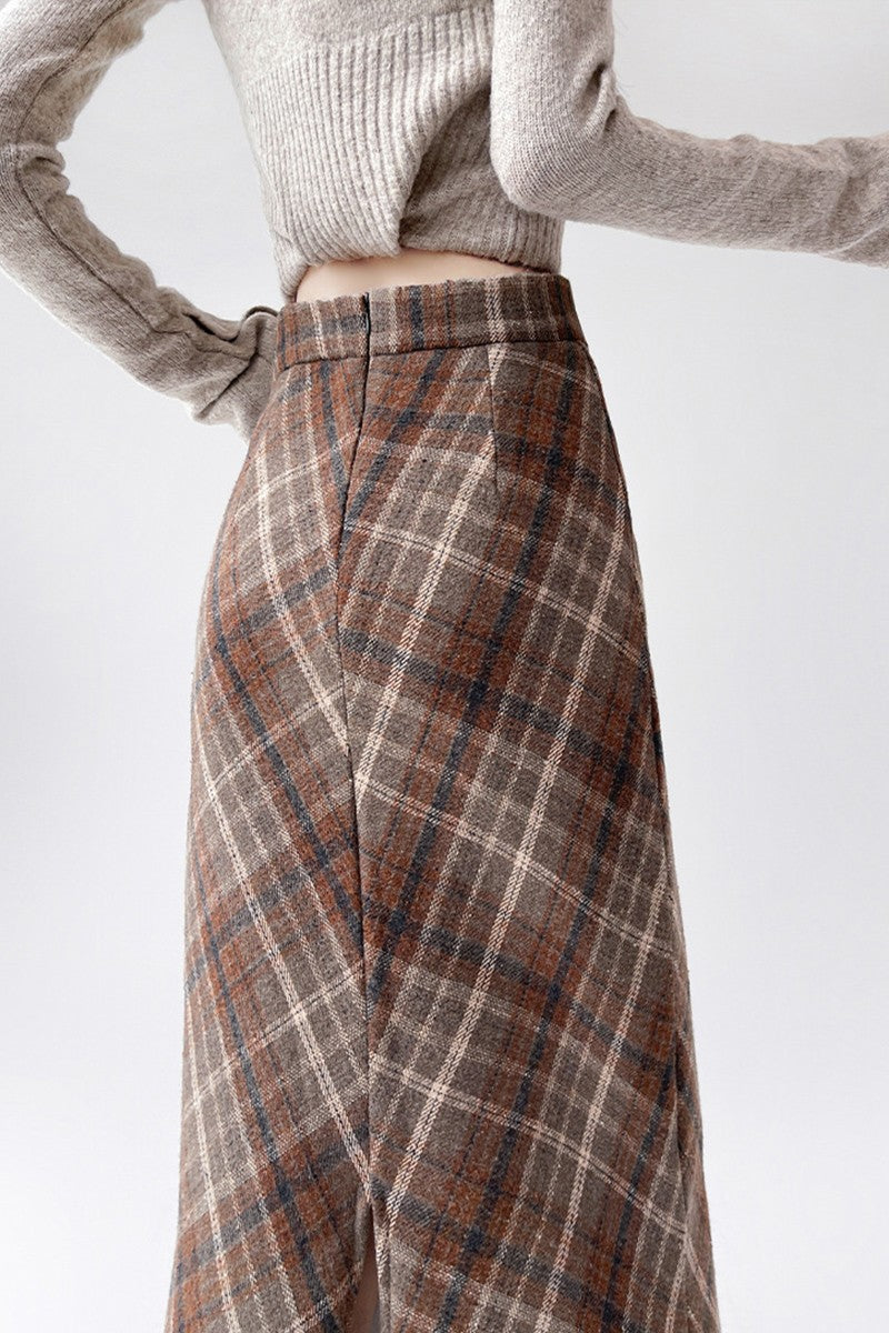 2025 Autumn Vintage Woolen Plaid Skirts Lady Elegant High Waist Slimming A-Line Skirt Women Korean Streetwear Slit Long Skirt