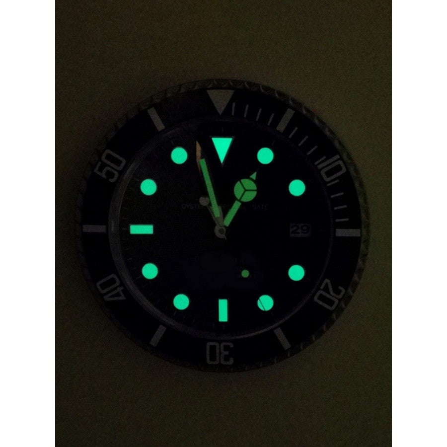 34cm Luxury Creative Wall Clock Modern Metal Design Art Wall Clock Home Large Digital Luminescent Bedroom Decoration Clock