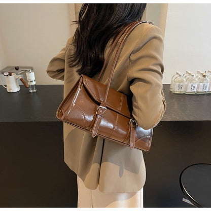 High End Burgundy Oil Wax Leather Underarm Bag Elegant Women's Magnetic Buckle Shoulder Bag Commuter Versatile Ladies Tote Bags