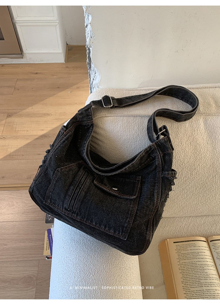 New Denim Shoulder Bag Women Fashion Large Capacity Casual Tote Handle Bag for School Comfortable and Versatile Commute Bag