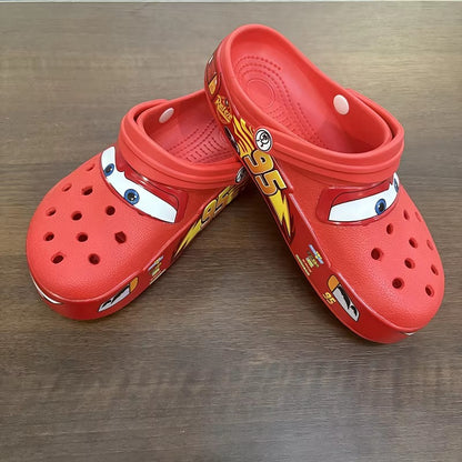 Desenho Animado Disney Pixar Relâmpago McQueen Chinelos Buraco Sólidos Impermeáveis Chinelos Ajustáveis Sandálias para Exterior Respiráveis Sapatos de EVA Presente