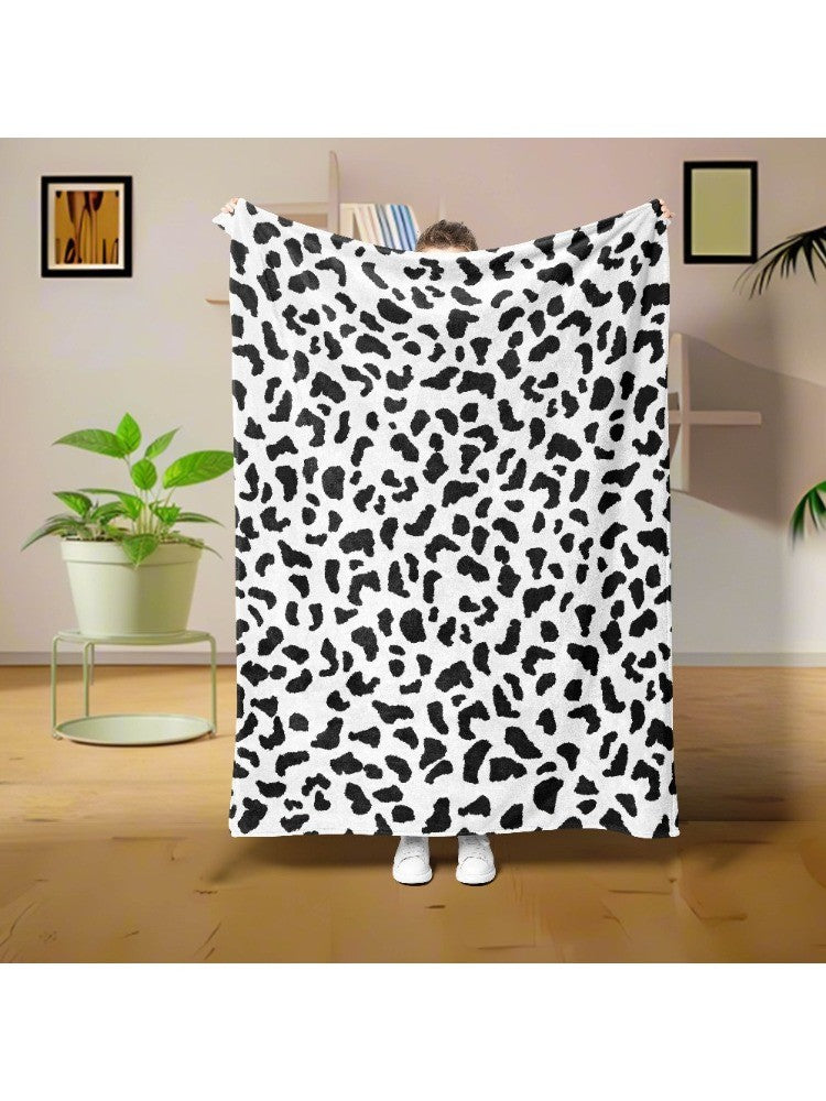 Cow pattern Blanket Flannel Blanke Bed Sofa Travel Camping Super Soft Cozy Plush Blanket Cheetah Print Blanket for All Seasons