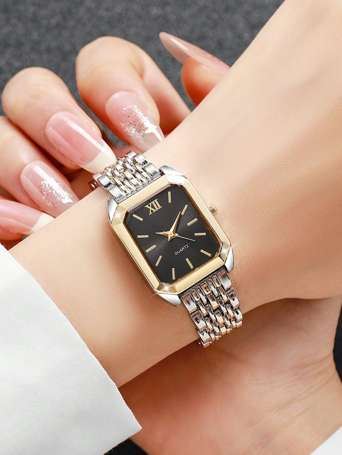 New Fashionable Simple Explosive Square Bar Scale Dial Steel Strip Quartz Watch,Birthday gift, without the box