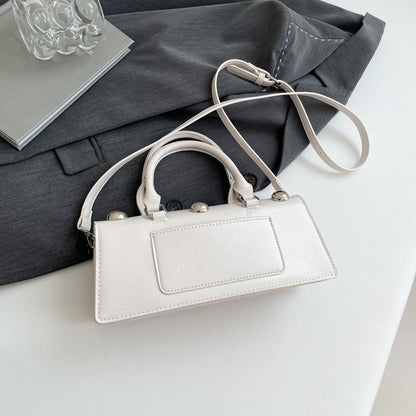 Bolsa de Ombro Pequena Retrô com Rebites de Couro PU LEFTSIDE para Mulheres Tendência 2025 Bolsas de Mão de Luxo Y2K e Bolsas Transversais Femininas