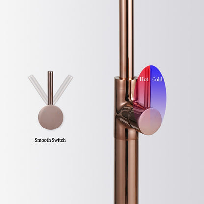 Bathroom Bathtub Floor Stand Faucet Rose Gold Mixer Single Handle Tap 360 Rotation Spout With Brass Hand Hot &Cold Water Shower