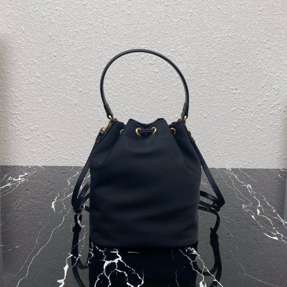 High Quality Women Designer Bags 2025 New Soft Real Leather Handbags for Women Vintage Shoulder Bag Luxury Designer Ladies