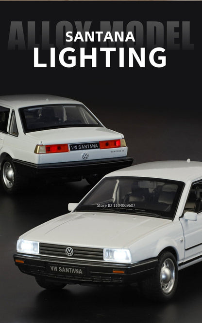 1:32 SANTANA Carros de Brinquedo em Miniatura de Liga Leve com Som, Luz e Portas que Abrem, Puxar para Trás, Veículos de Decoração para Presentes Infantis