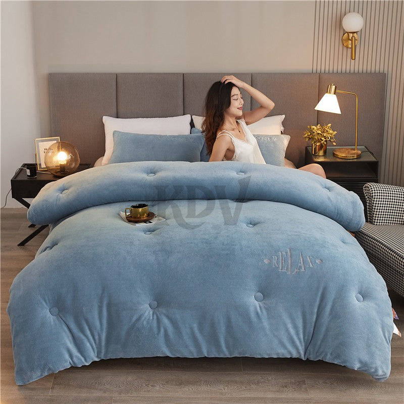 Double Sided Milk Velvet Winter Comforter Thickened Warm Double Layer Flannel King Size Quilts for Bed Solid Soft Plush Duvets