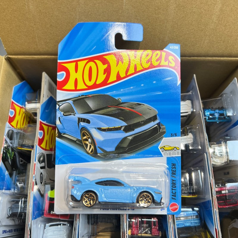 Original Hot Wheels 1/64 Série Principal 2026 Caixa B Mclaren Bugatti Porsche Ferrari Veículo de Brinquedo Colecionável Diecast C4982