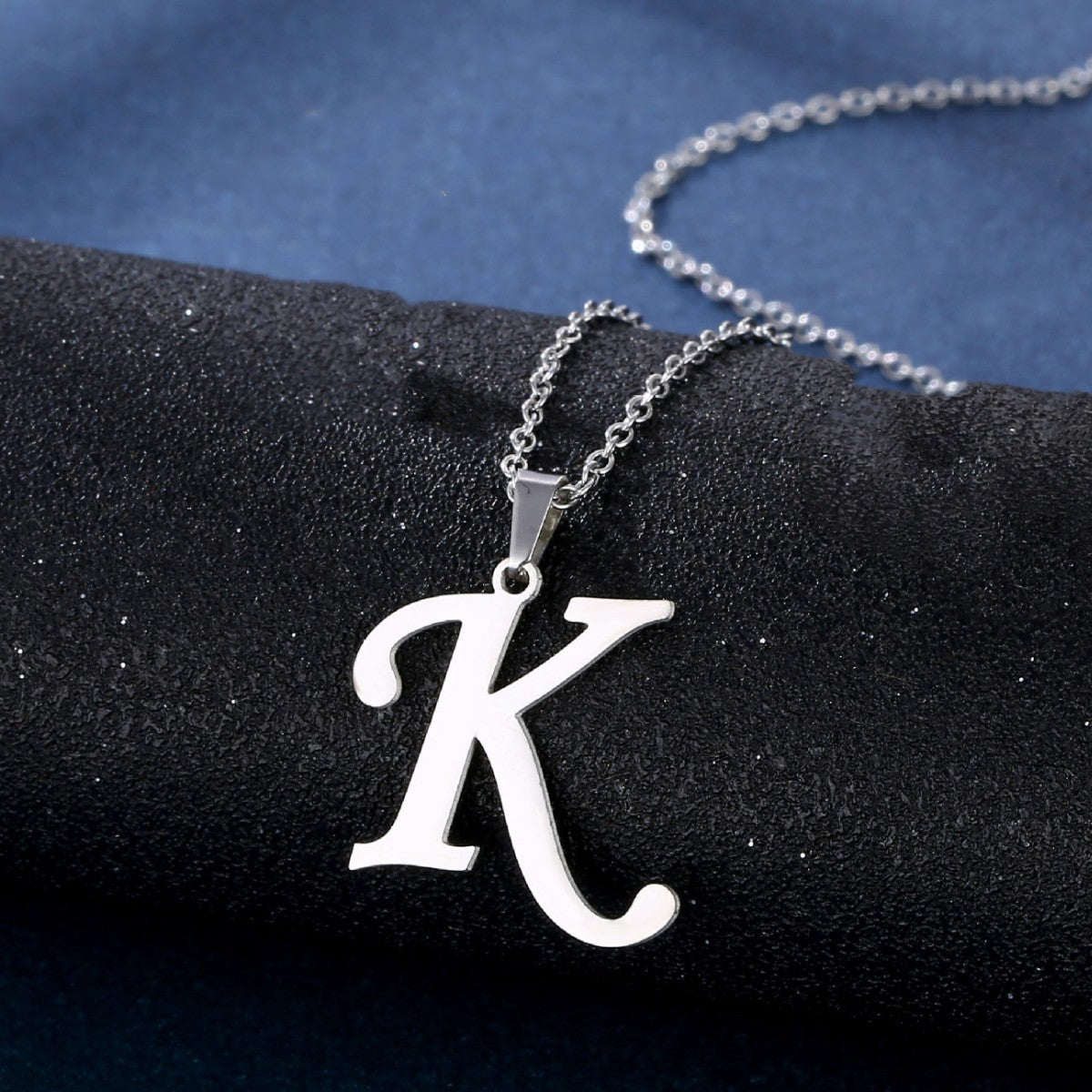 Colar de Letras de Moda A-Z para Mulheres Homens Aço Inoxidável de Alta Qualidade Colar Alfabeto Inglês A B C D E F G H I J K L M N O P Q R S T U V W X Y Z