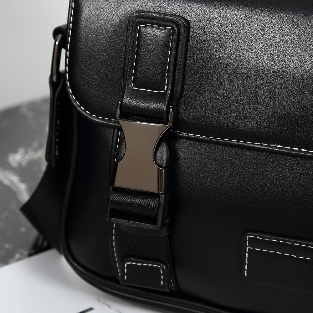 2025 New Designer Crossbody Bag for Men Bags Leather Casual Man Messenger Bag Luxury Male Bag Classic Sling Pack Shoulder Bag