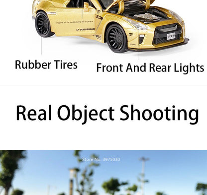 1/32 Escala Liga Fundida Nissan GTR Carro Esportivo Modelo Brinquedo Portas Abertas Fricção Som Música Veículo em Miniatura Presentes para Crianças Coleção