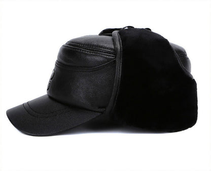 2025 New Style Men Ear Flap Genuine Leather Hat Winter Vintage Baseball Caps Thicken Warmer Flat Hats Fashion Real sheepskin Cap