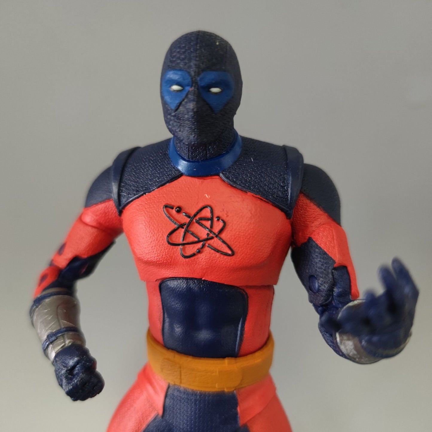 Multiverse Bat-Herói Dr.-Destino Atom Espantalho Silêncio Mulher-Maravilha Dourada 7" Boneco de Ação Solto
