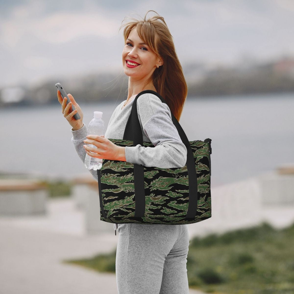 Tiger Stripe Camouflage Military Camo Beach Travel Bag Large Capacity Tote Bags for Gym Yoga Women Shopping Duffle Shoulder Bag