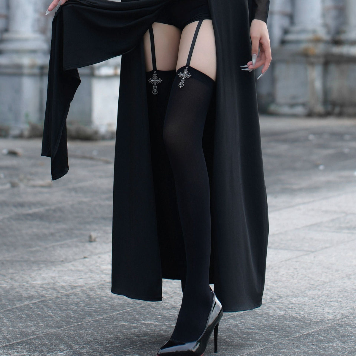 Sexy Nun Cosplay Costume Gothic Black Split Long Dress with Head Veil Halloween Carnival Party Fancy Dress for Women Nun