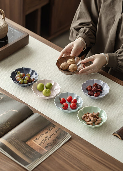Creative Lotus Pattern Fruit Plate Zen Ceramic Snack Plate Retro Fruit Dishes Boutique Pastry Plate Hospitality Dishes Crafts