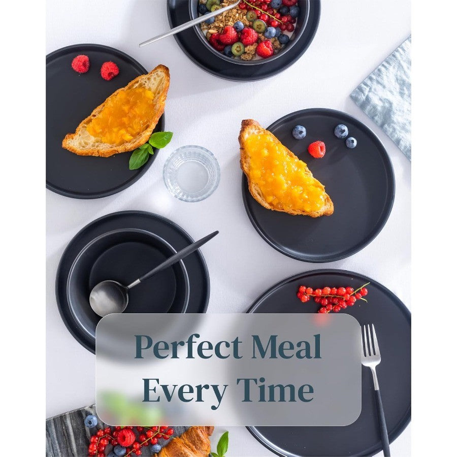 Matte black stoneware dinnerware set for 8 persons with 32 pieces Ideal for everyday dining and special occasions Includes plat