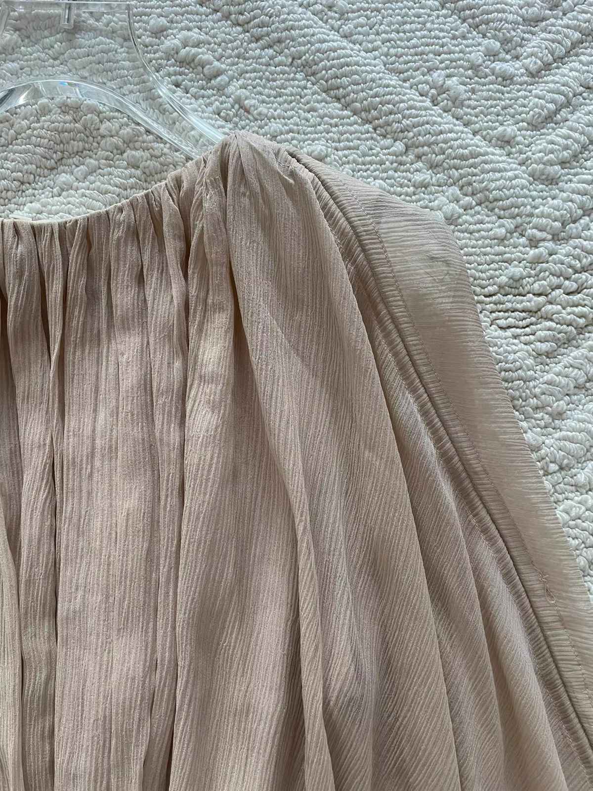 Ladies 100% Silk Elegant Set Pure Color Drawstring Long Sleeve Round Neck Shirt + A-Line Elastic Waist Maxi Skirt Holiday Suits