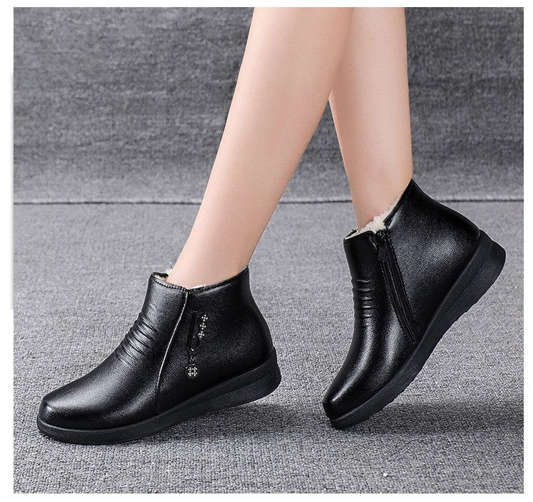 Leather Boots 2024 New Winter Middle-aged Flat Bottom Shoes for Women Soft Bottom Non-slip Wool Warm Cotton Shoes Women Boots