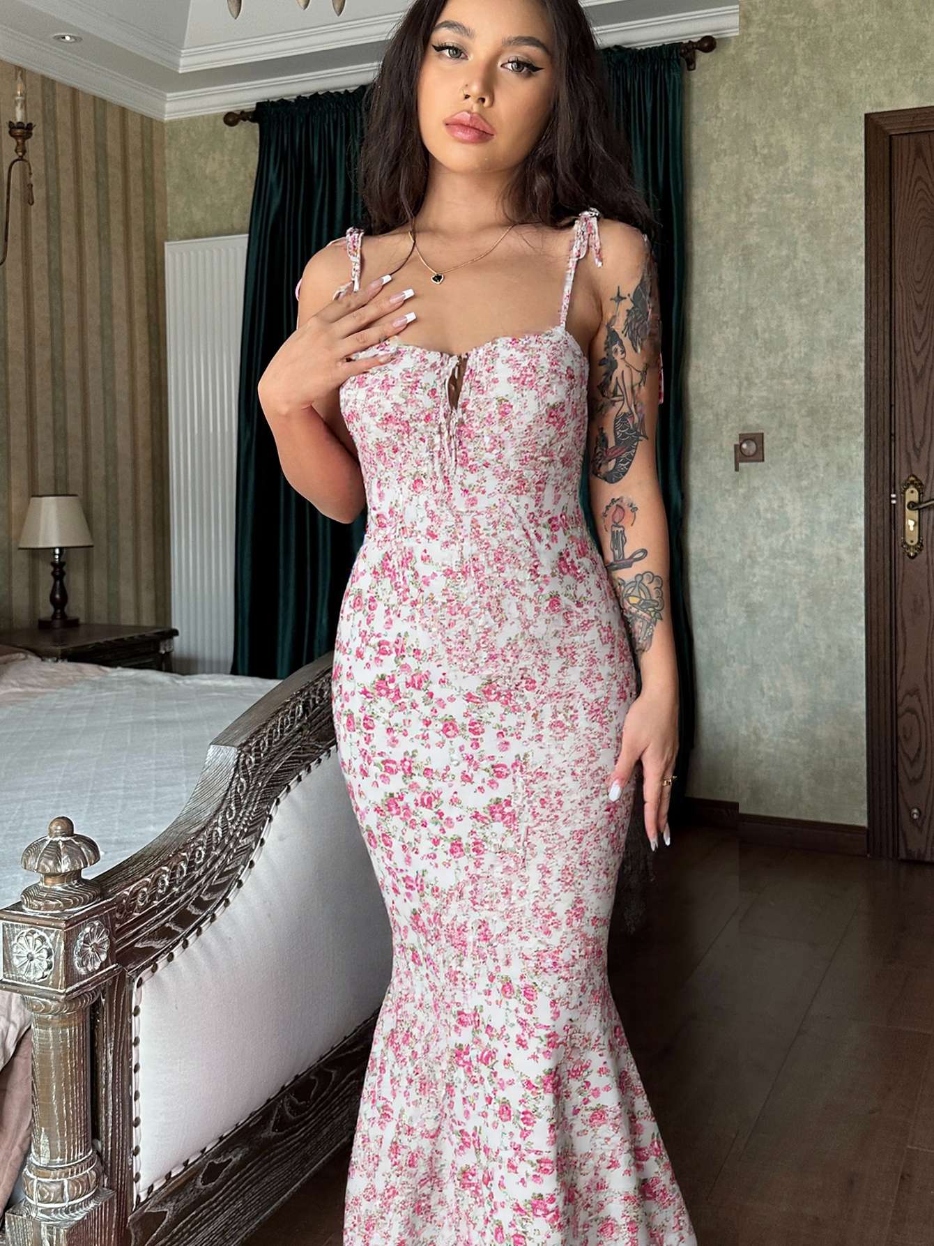 Hugcitar Floral Print Sleeveless Backless Slips Lace Up Maxi Dress Sexy Bodycon