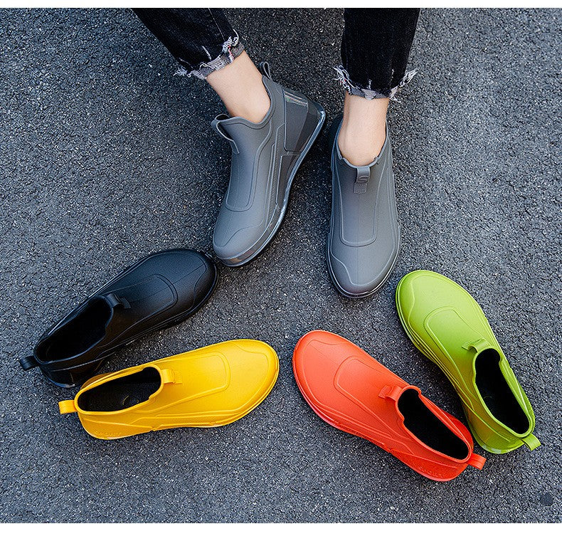 Ankle Rain Boots Men's Motorcycle Waterproof Shoes Outdoor Rain Boots Fishing Non-slip Rubber Shoes Thick Soled Water Shoes
