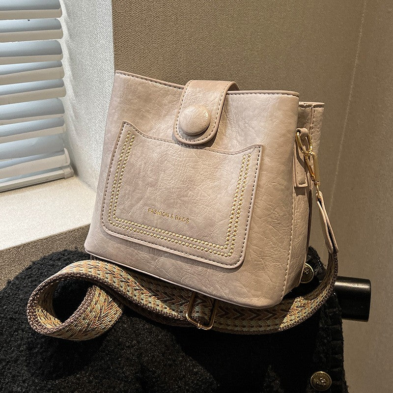 PU Shoulder Bag Multi-pocket Design Zipper and Buckle Opening Design Fashionable Versatile Messenger Bag