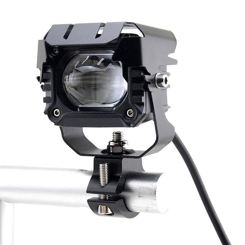 Suporte e Braçadeira para Para-choque – Ajustável para Farol de LED, Farol Auxiliar e Faróis de Milha de Motocicleta