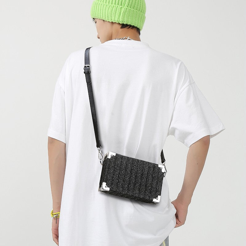 Couple's Sling Bag Straw Weaving with Corner Metal Decoration Boxy Shape Doctor Bag for Date Back to School Party Shoulder Bag