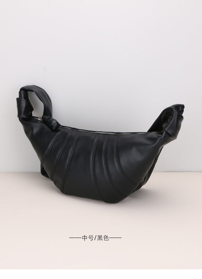 2025 Quality Fashion Beauty Crossbody Bag Large Capacity Designer Popular Soft Chest Bag