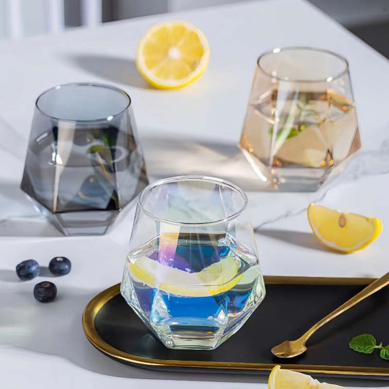Copo de uísque criativo e elegante 320ml 11oz Copos coloridos para suco e chá Copo de vidro hexagonal doméstico Copos para coquetel e conhaque