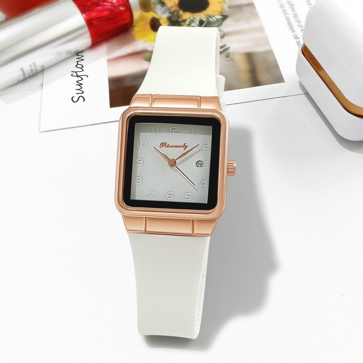 Manufacturer's in stock foreign trade new leisure sports scale calendar square silicone strap quartz women's watch watch watch