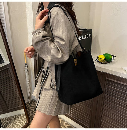 Shoulder Bags Bucket Bag Retro Suede Fur Women Tote Bag New Style Versatile Shoulder & Crossbody Bag 2025