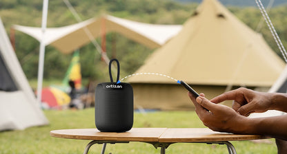 Caixas de Som Bluetooth Ortizan, Speaker Portátil Sem Fio com Bluetooth 5.3, IPX7 à Prova D'água, Som Estéreo de 15W, Pareamento Duplo, TF/AUX