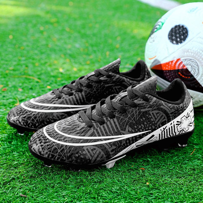 Men Soccer Shoes Adult Kids FG Football Boots Cleats Grass Training Turf Shoes Outdoor Non Slip Futsal Sneakers Unisex