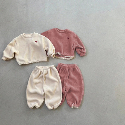 2025 Winter New Girls Warm Activewear Set Children Casual Sportswear Baby Girl Heart Sweatshirt + Pants 2pcs Suit Fleece Outfits
