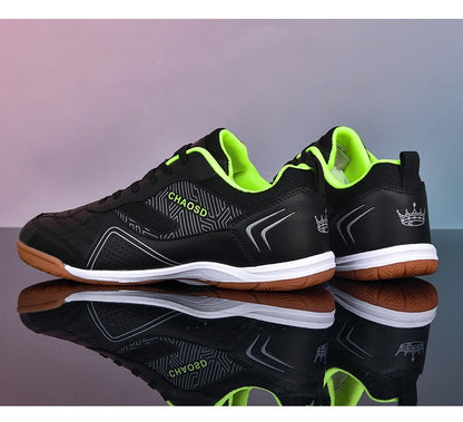 Men Professional Soccer Cleats Anti-Slippery Futsal Training Cleats Wear Resistant Ultralight  Outdoor Indoor Unisex Sneakers