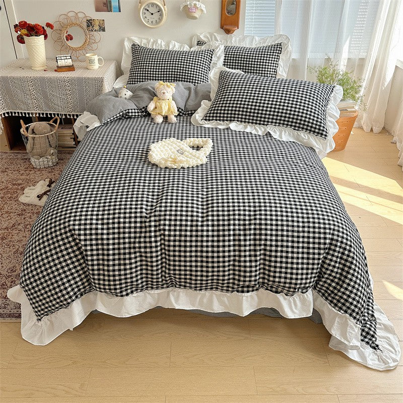 3pcs red,black plaid Duvet Cover Set (1*Duvet Cover + 2*Pillowcase, Without Core), Lace embroidery Bedding Set