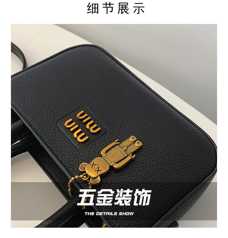 2025 New Trendy Women's Small Square Bag Minimalist Luxury Shoulder Bag for Mobile Phone Girl Fashion Crossbody Pouch Purse