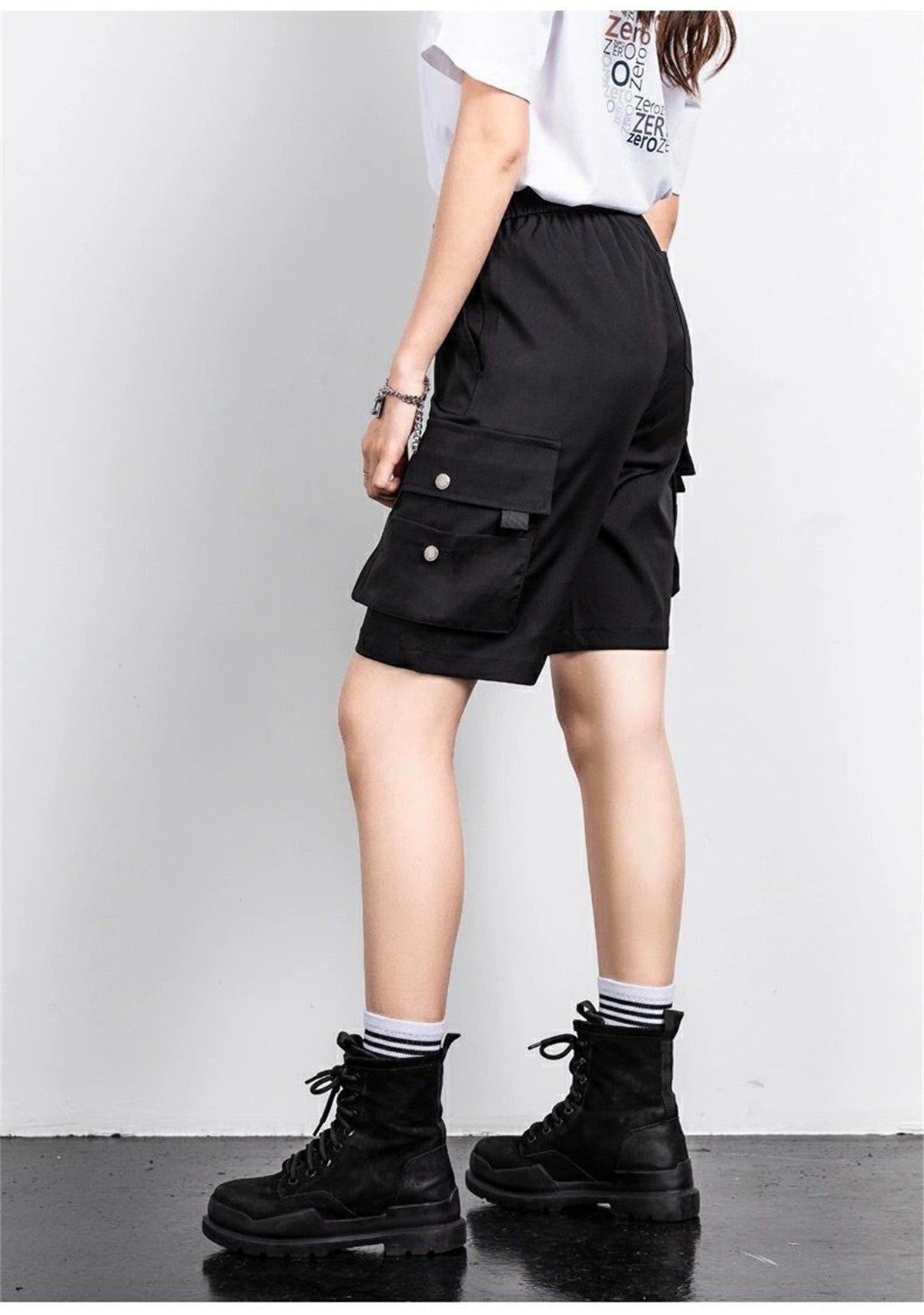 2025 Y2K Cargo Shorts Women Harajuku Black Oversized Wide Leg Shorts Summer Streetwear Fashion High Waist Baggy Short Pants New