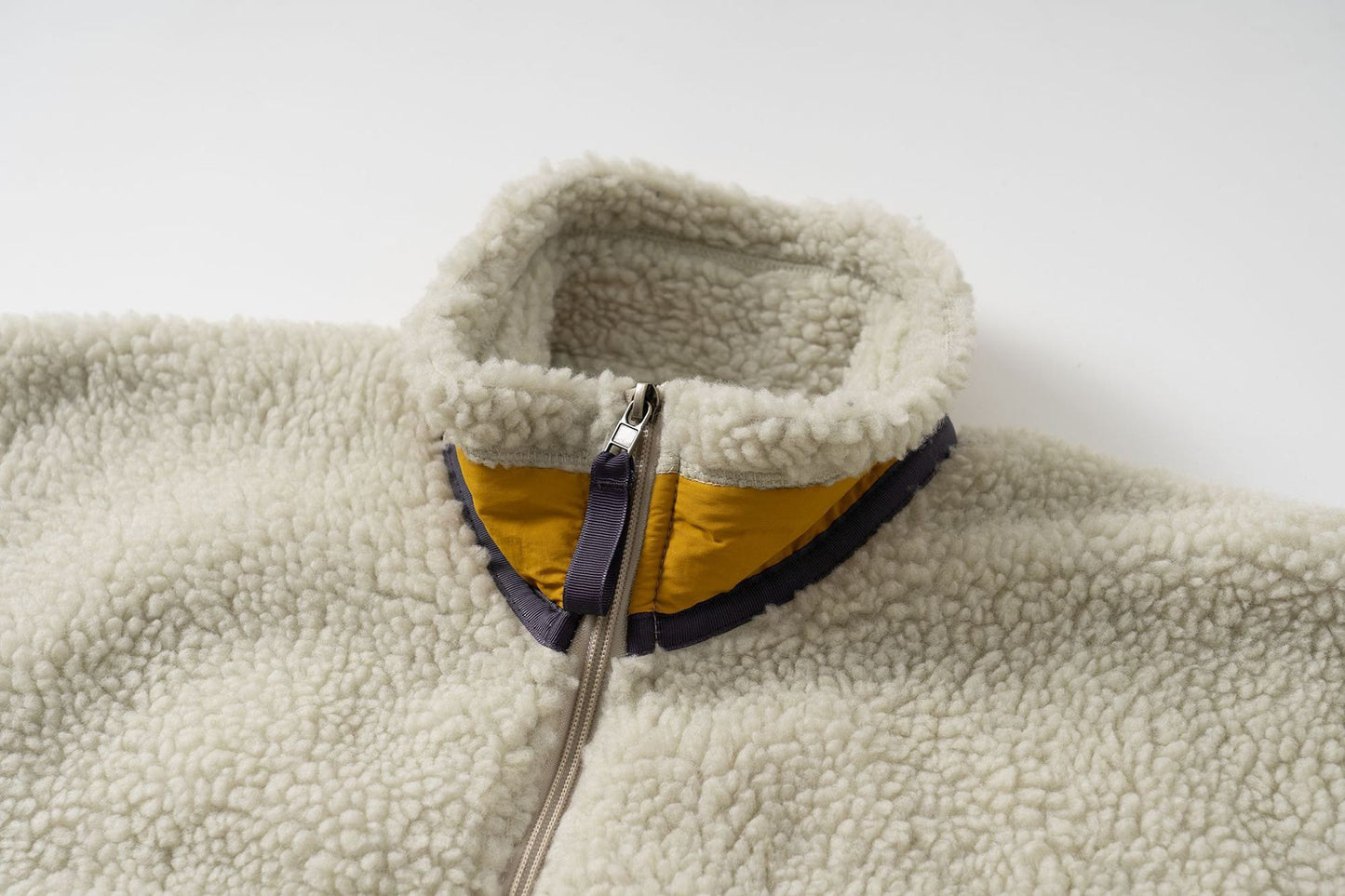 Pata Outdoor Windproof Hiking Fleece Jacket Imitation Lamb Wool Stand Collar Zipper Fleece Jacket Polar Fleece Warm Couple Coat