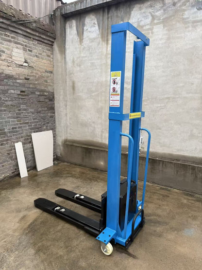 Empilhadeiras Elétricas Portáteis Especializadas Montadas em Caminhão 1 Tonelada 500kg Capacidade de Carga Elevação Totalmente Automática Manuseio Pequenas Empilhadeiras