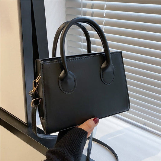 Versatile Black Small Square Bag Fashion Version Simple Tote Bag Women's Daily Single Mobile Phone Handbag Shoulder Cross Bags