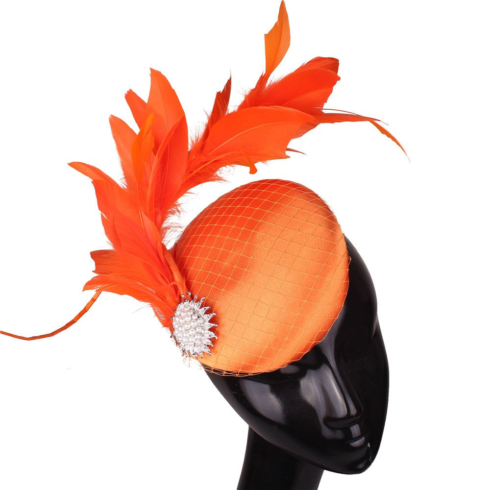 Lindo Fascinador de Cabelo de Cetim Magenta Festa Noturna Formal Chapéu para Senhoras de Igreja Chapéu de Casamento Nupcial com Penas