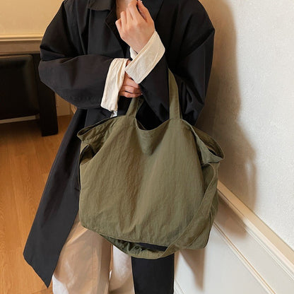 Lazy Style Nylon Crossbody Shoulder Bag Women Casual Large Capacity Bucket Tote Bag Lightweight Japan Style Simple Handbag