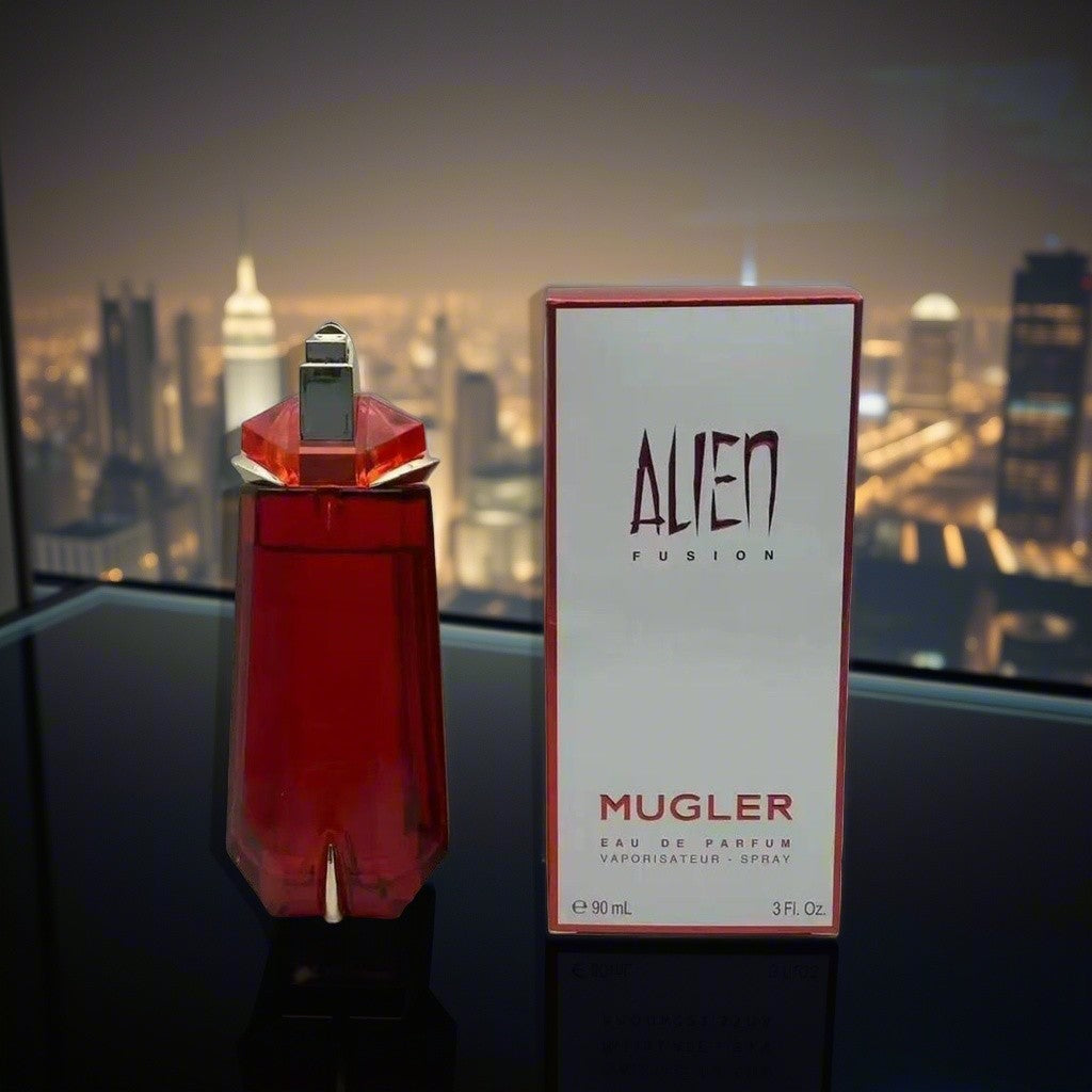 Mugler Alien - Eau de Parfum - Perfume Feminino - Floral & Amadeirado - Com Jasmim, Madeira e Âmbar - Fragrância de Longa Duração