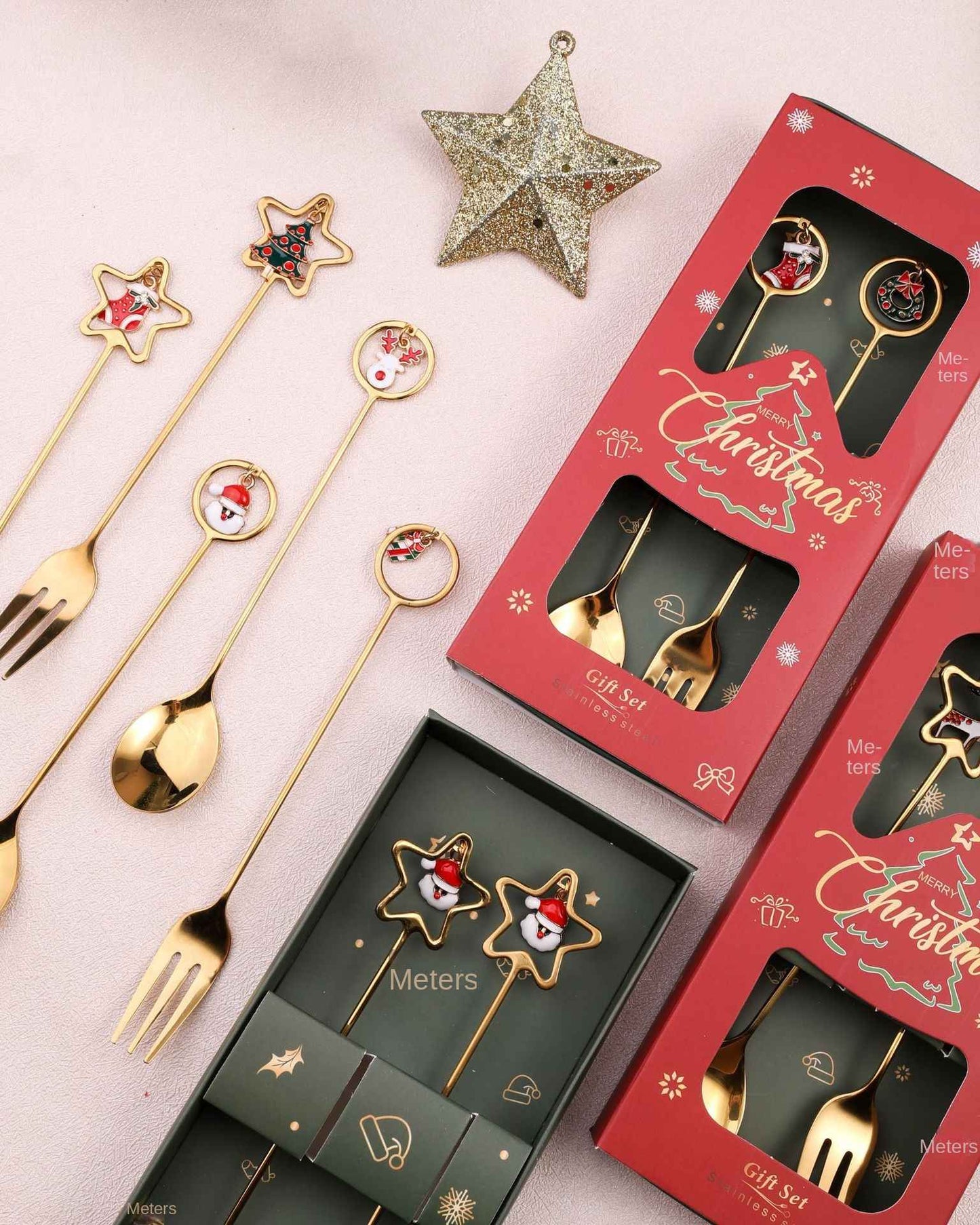 Warm Christmas Gift! Creative Santa Doll Dessert Spoon Fork 2-Piece Set Portable Tableware in Gift Box Sweet Surprise Friends