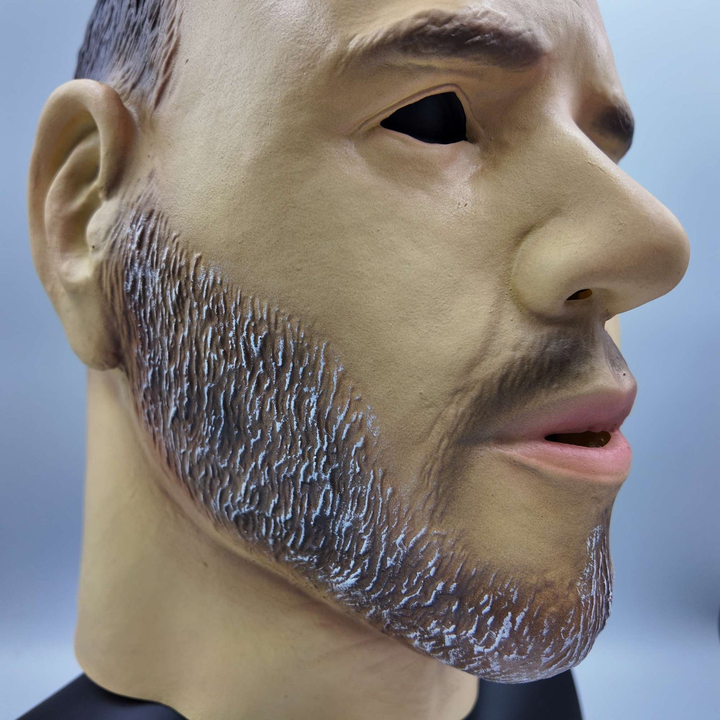 Realistic Latex Male Mask Chris Hemsworth Celebrity Mask Halloween Carnival Costume Party Fancy Dress Adult Prank Head Cover