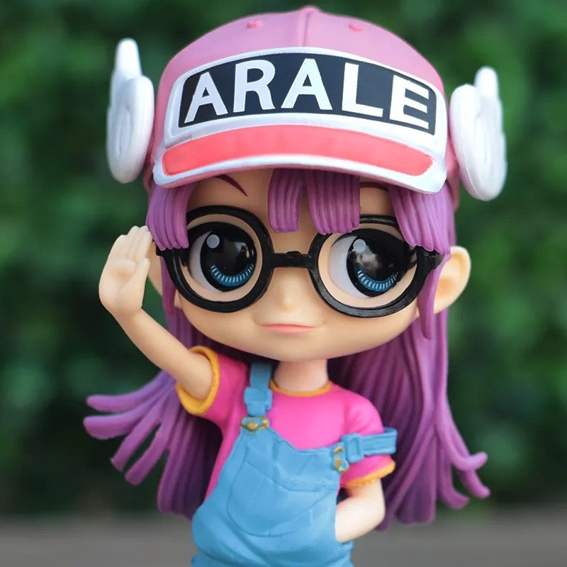 13cm Anime Dr.SLUMP Arale Figuras Enfeites de Carro Brinquedo Decoração de Bolo Dr IQ Coleção Boneca PVC Arale Estatueta Modelo Presentes Infantis